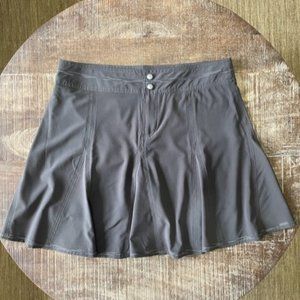 Title Nine Swing Skort in Smoke, Size 10